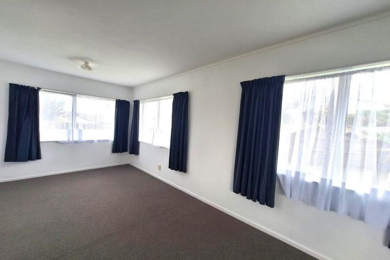 Photo of property in 9 Tullis Place, Burswood, Auckland, 2013