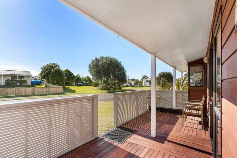 Photo of property in 15 Conqueror Rise, Pauanui, Hikuai, 3579