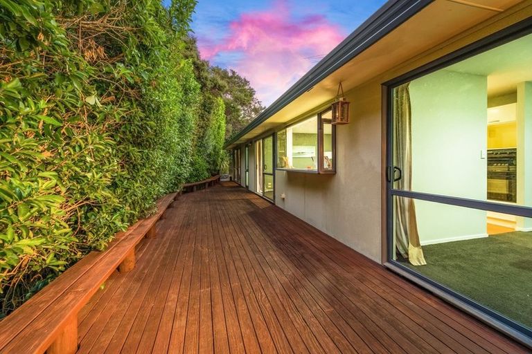 Photo of property in 151f Colwill Road, Massey, Auckland, 0614