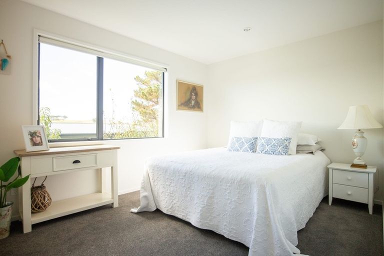 Photo of property in 27 Lori Lane, Coopers Beach, 0420