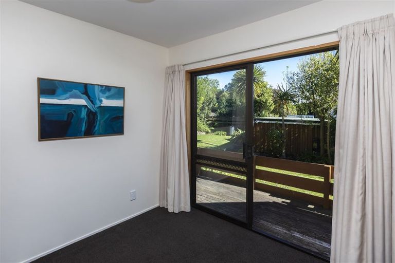 Photo of property in 24 Belleview Terrace, Mount Pleasant, Christchurch, 8081