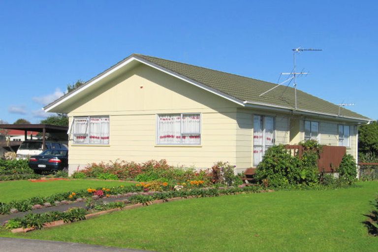 Photo of property in 26 Palermo Place, Clover Park, Auckland, 2023