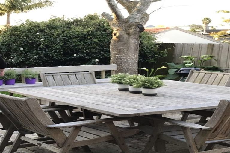 Photo of property in 2/54 Dominion Street, Takapuna, Auckland, 0622