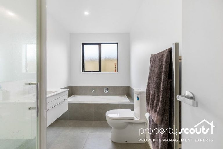 Photo of property in 14 Buddle Road, Paerata, 2124