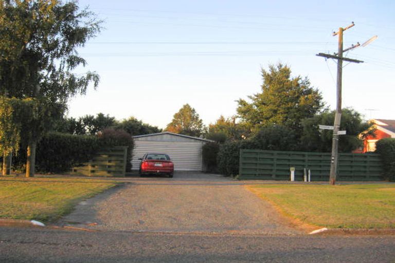 Photo of property in 206 Horndon Street, Darfield, 7510