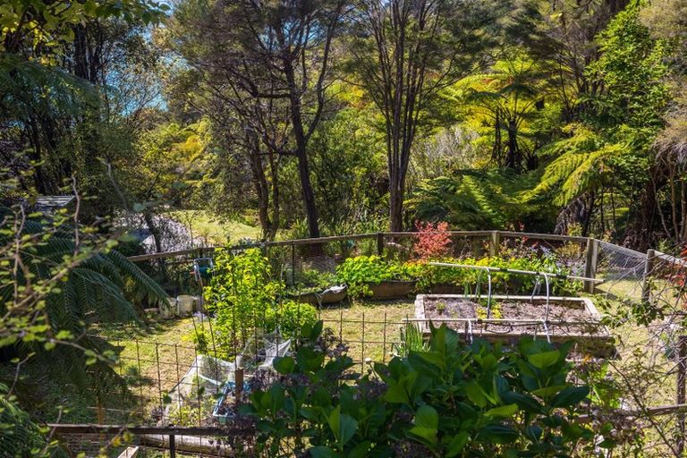 Photo of property in 540 Moetapu Bay Road, Moetapu Bay, Picton, 7282