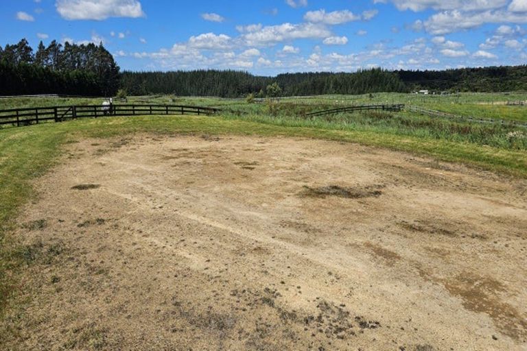 Photo of property in 22 Betty May Drive, Pyes Pa, Tauranga, 3173