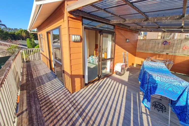 Photo of property in 8 Ilex Place, Totara Heights, Auckland, 2105