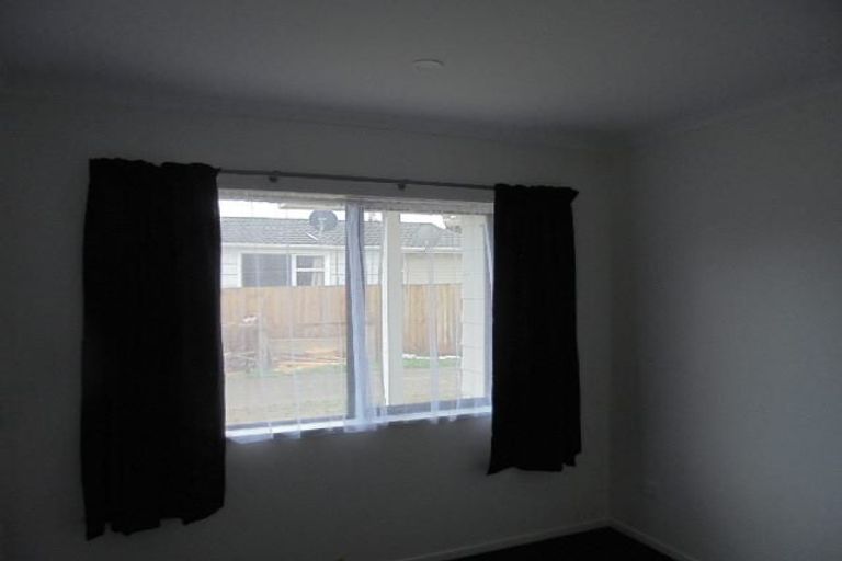 Photo of property in 37a Morgan Crescent, Levin, 5510