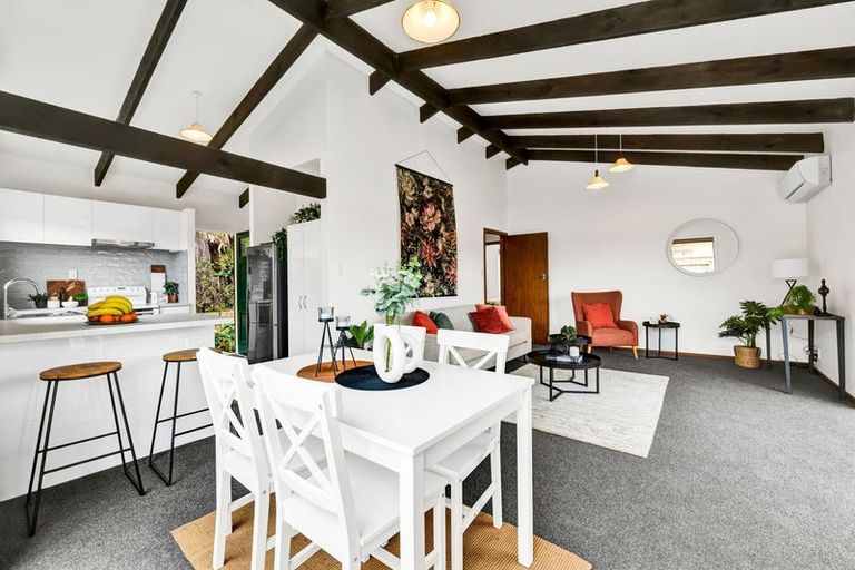 Photo of property in 2/88 David Street, Lynmouth, New Plymouth, 4310