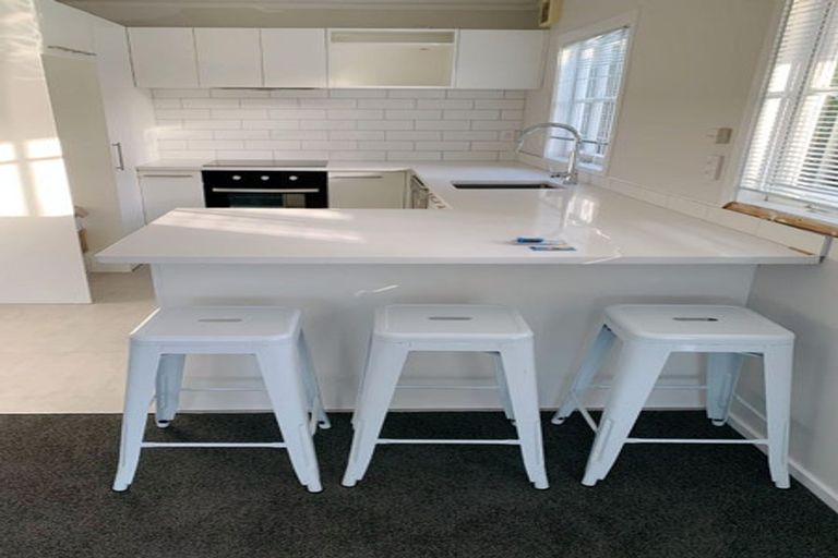 Photo of property in 5 Kyle Road, Greenhithe, Auckland, 0632