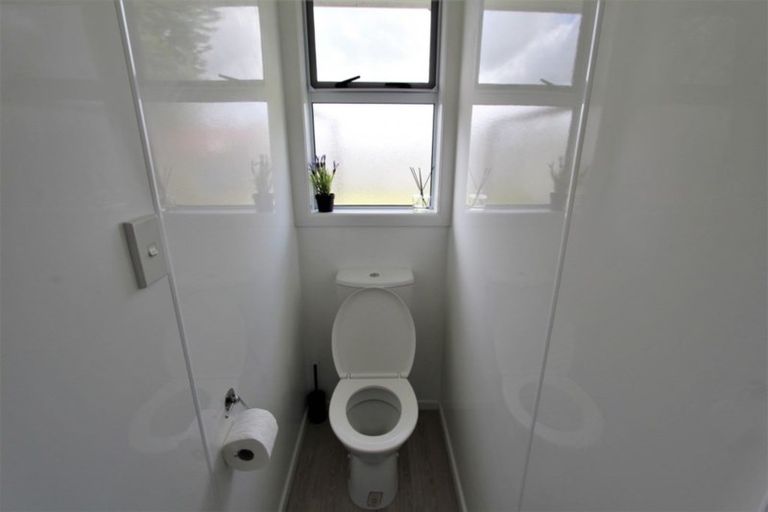 Photo of property in 15 Tieke Place, Tokoroa, 3420