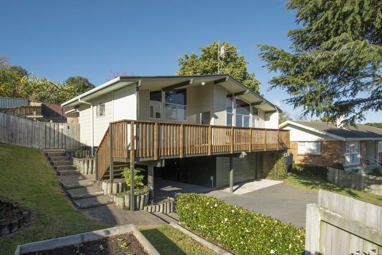 Photo of property in 9 Dunton Drive, Welcome Bay, Tauranga, 3112