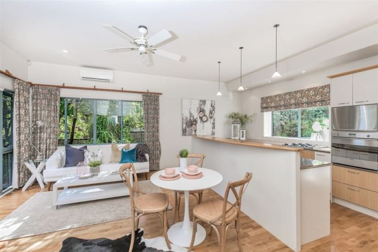 Photo of property in 145a St Heliers Road, Saint Heliers, Auckland, 1071