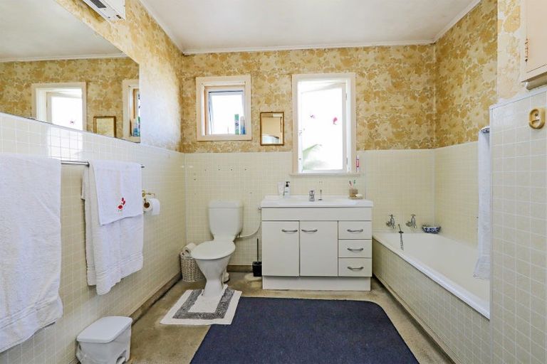 Photo of property in 197 Taradale Road, Pirimai, Napier, 4112