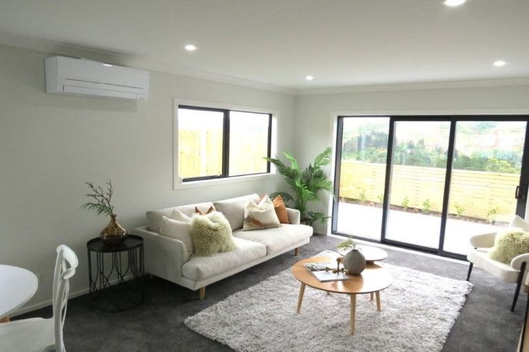 Photo of property in 142 Jamaica Drive, Grenada North, Wellington, 5028