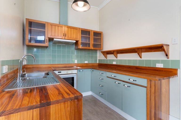 Photo of property in 168 High Street South, Carterton, 5713