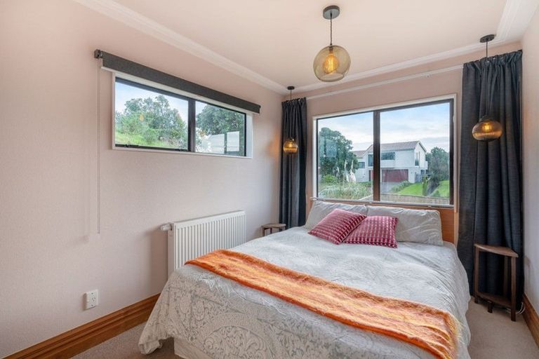 Photo of property in 37 Hicks Crescent, Waikanae Beach, Waikanae, 5036