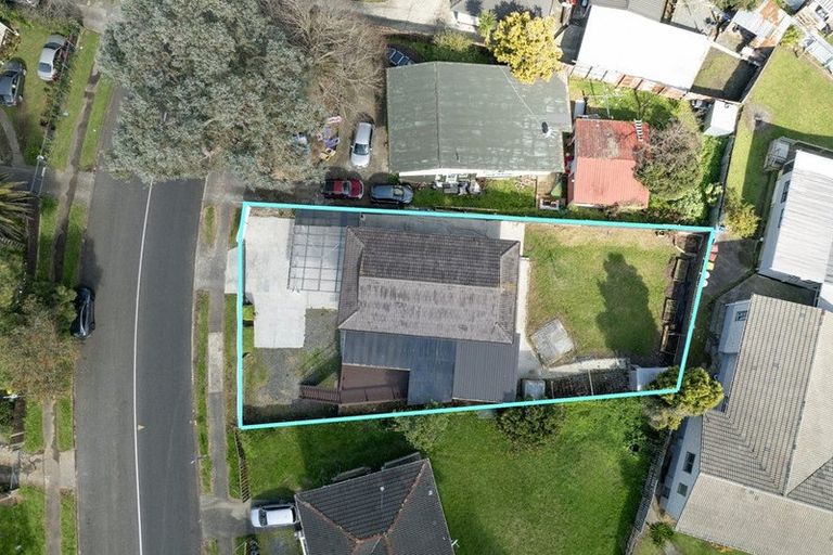 Photo of property in 16 Mckinstry Avenue, Mangere East, Auckland, 2024