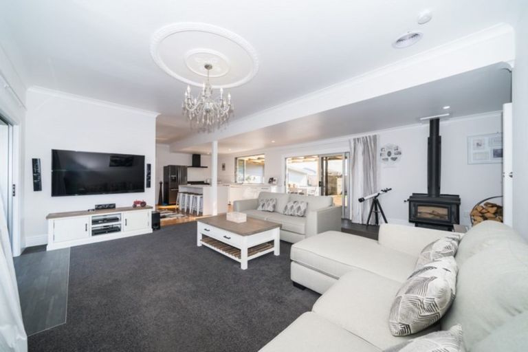 Photo of property in 8 Russell Street, Feilding, 4702