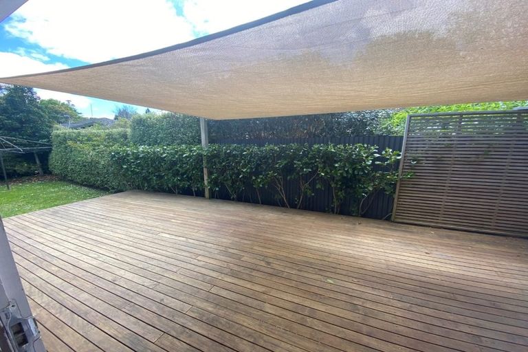 Photo of property in 1/14 Roberts Road, Te Atatu South, Auckland, 0610