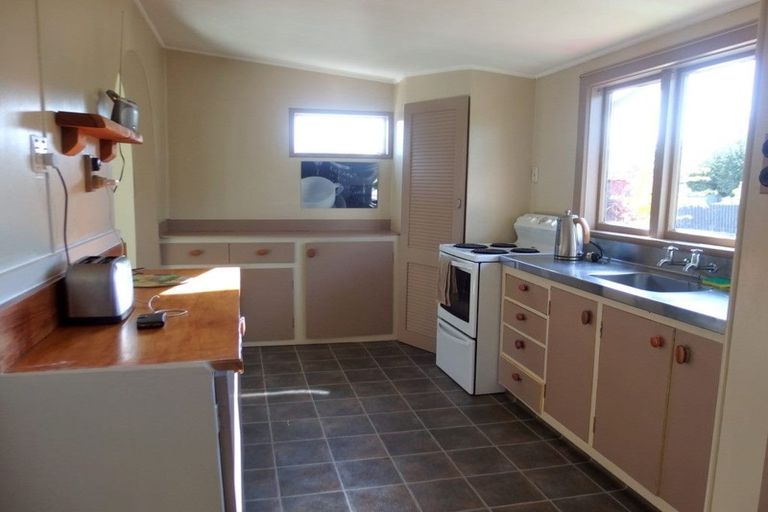 Photo of property in 9 Bristol Street, Pareora, 7912