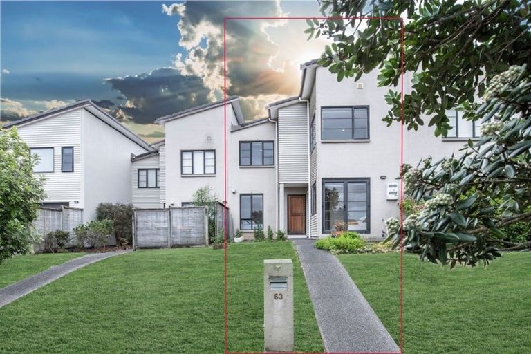 Photo of property in 63 Kelvin Hart Drive, East Tamaki, Auckland, 2013