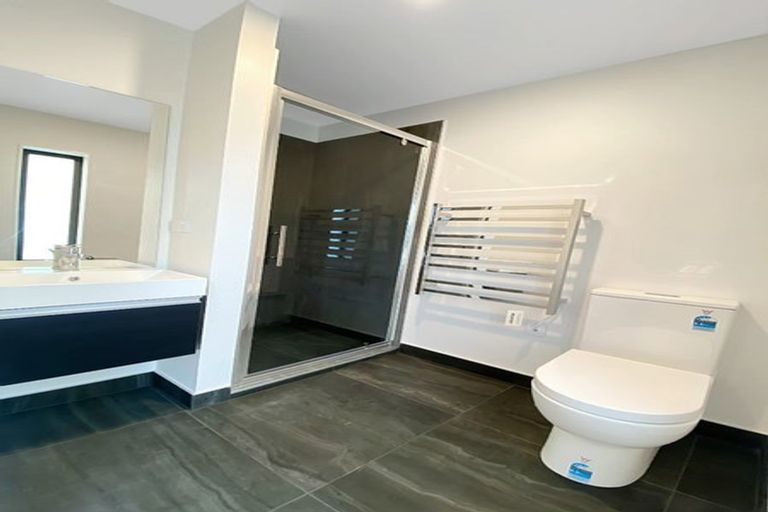 Photo of property in 11/13 Fancourt Street, Karori, Wellington, 6012