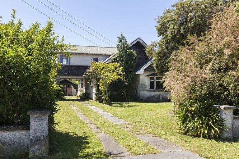 Photo of property in 76 Bryndwr Road, Bryndwr, Christchurch, 8052