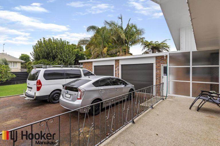 Photo of property in 328 Great South Road, Opaheke, Papakura, 2113