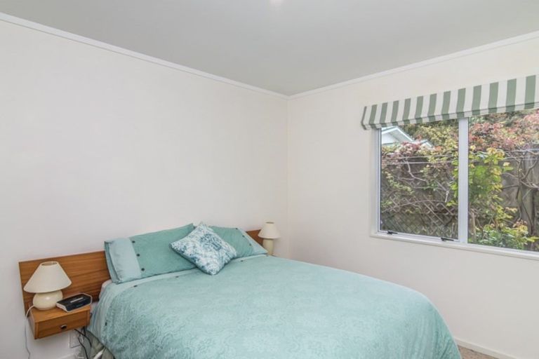 Photo of property in 59 Queens Road, Waikanae Beach, Waikanae, 5036