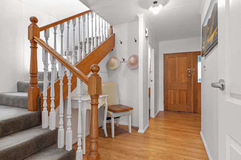 Photo of property in 98 Cole Street, Masterton, 5810