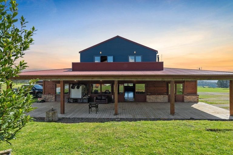 Photo of property in 56 Mcgregor Road, Clevedon, Papakura, 2582