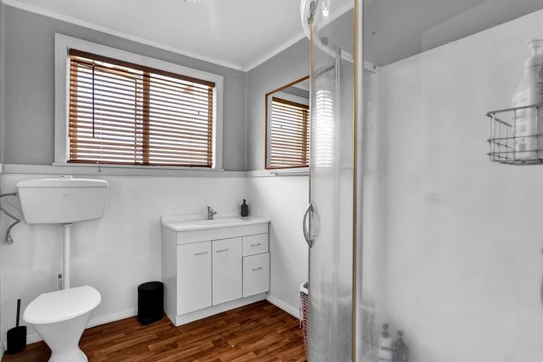 Photo of property in 55 Woodleigh Street, Frankleigh Park, New Plymouth, 4310