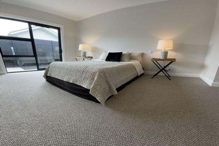 Photo of property in 16 Awatea Drive, Whitianga, 3510