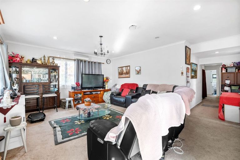 Photo of property in 10 Portage Road, Papatoetoe, Auckland, 2025