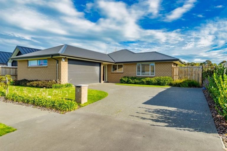 Photo of property in 94 Bradwell Crescent, Halswell, Christchurch, 8025