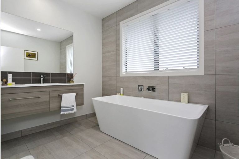 Photo of property in 6 William Paul Street, Cambridge, 3434