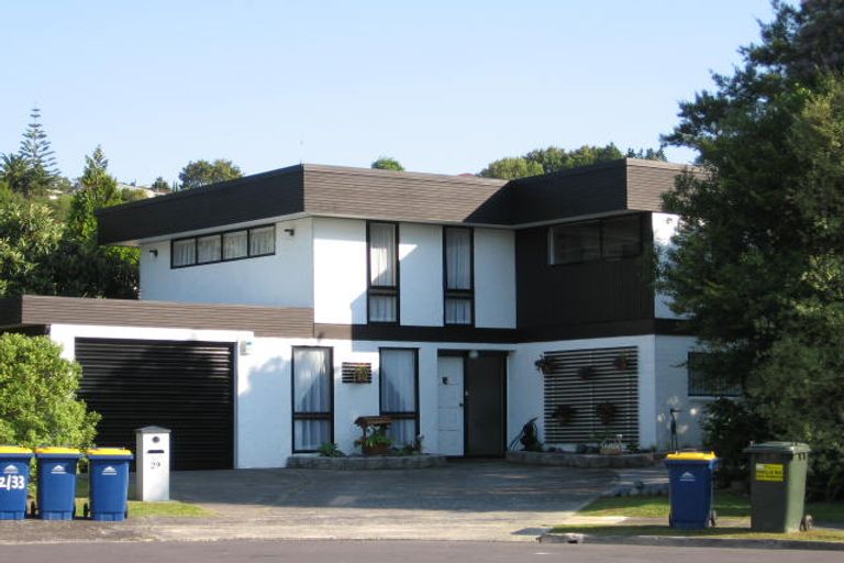 Photo of property in 29 Sandiacre Way, Browns Bay, Auckland, 0630
