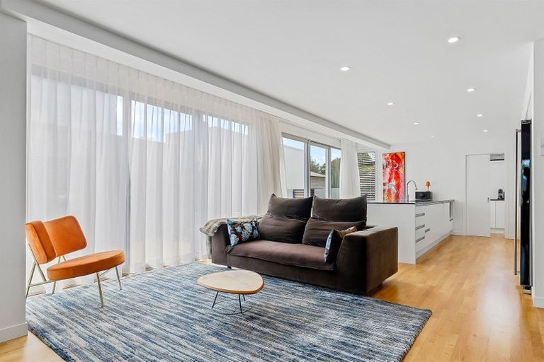 Photo of property in 20a Holmwood Road, Merivale, Christchurch, 8014