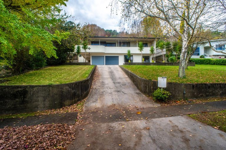 Photo of property in 67 Seddon Crescent, Whataupoko, Gisborne, 4010