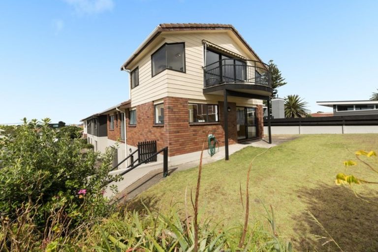 Photo of property in 73 Oceanbeach Road, Mount Maunganui, 3116