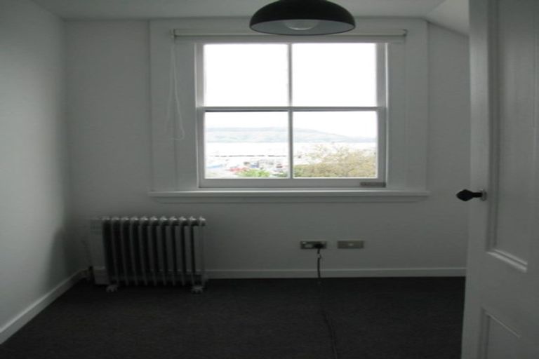 Photo of property in 5 Winchester Street, Lyttelton, 8082