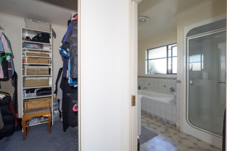 Photo of property in 40 Cameron Street, Ashburton, 7700