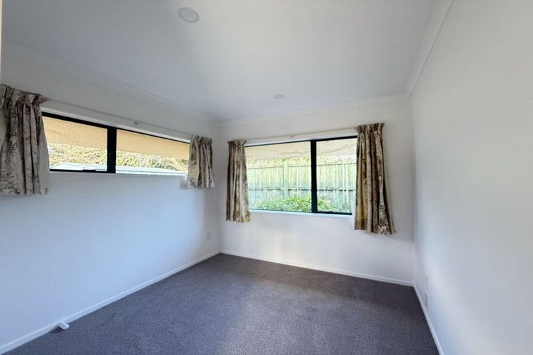 Photo of property in 44 Princeton Parade, Albany, Auckland, 0632