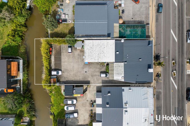 Photo of property in 16 Wilson Road South, Waihi Beach, 3611