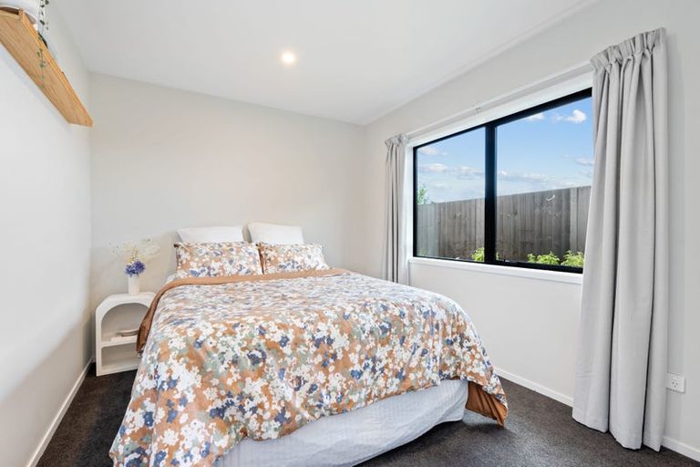 Photo of property in 15 Puroto Place, One Tree Point, 0118