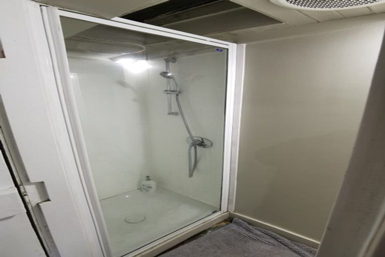 Photo of property in 585 Castle Street, North Dunedin, Dunedin, 9016