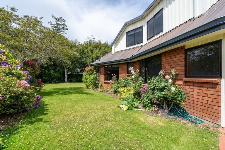 Photo of property in 21 Turnbull Street, Rosedale, Invercargill, 9810