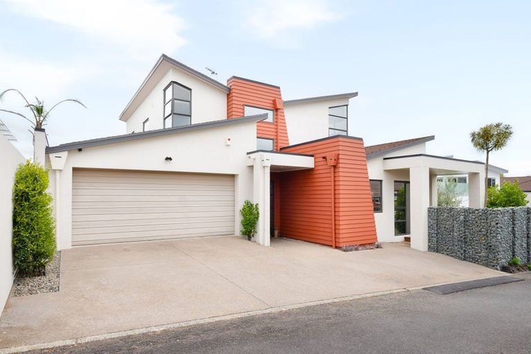 Photo of property in 16 Sheriff Place, Riverlea, Hamilton, 3216